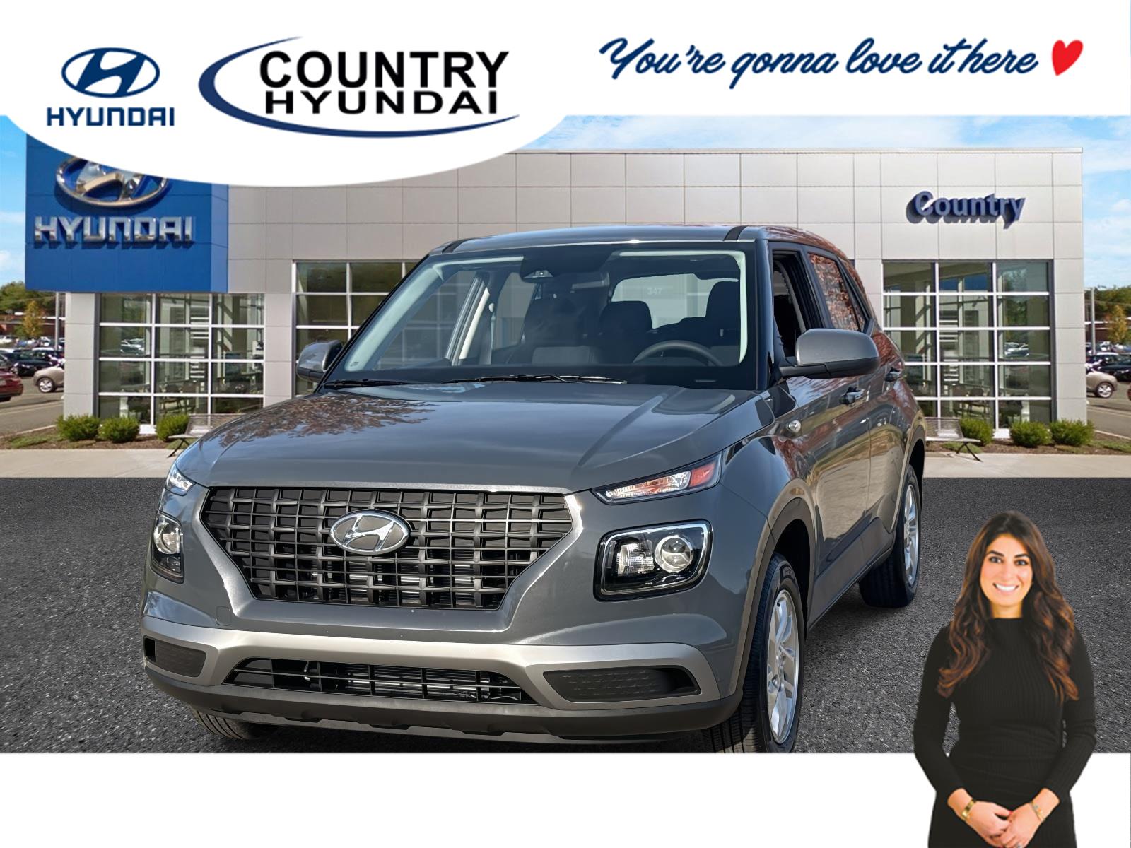 2026 Hyundai Venue SE's photo