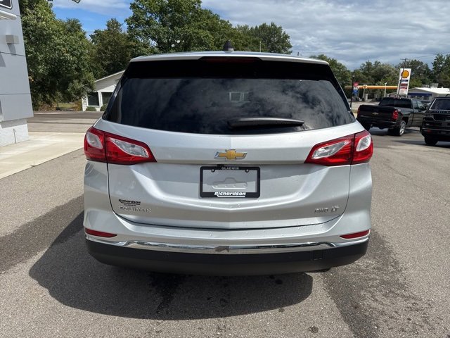 2020 Chevrolet Equinox LT photo 4