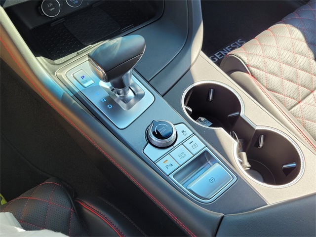 2025 Genesis G70 3.3T Sport Prestige photo 19
