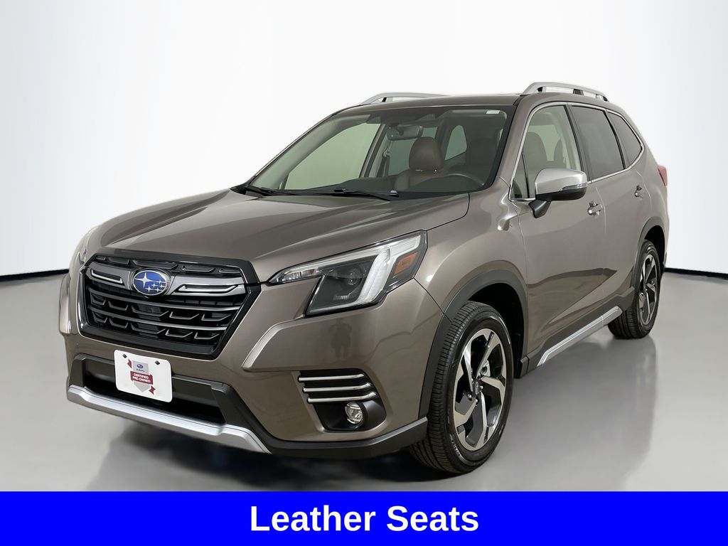 2022 Subaru Forester Touring photo 3