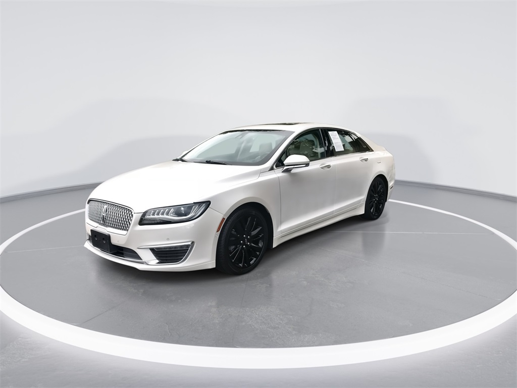 2020 Lincoln MKZ Hybrid Reserve photo 4
