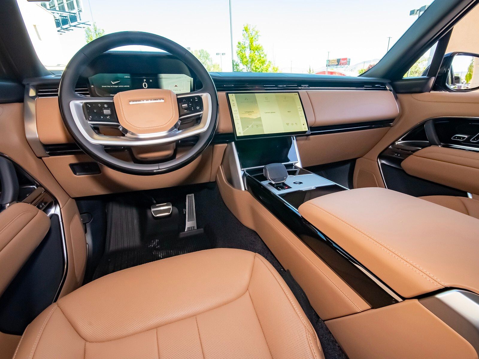 2025 Land Rover Range Rover SE photo 34