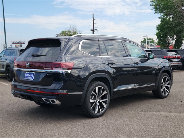 2025 Volkswagen Atlas SEL Premium R-Line photo 3