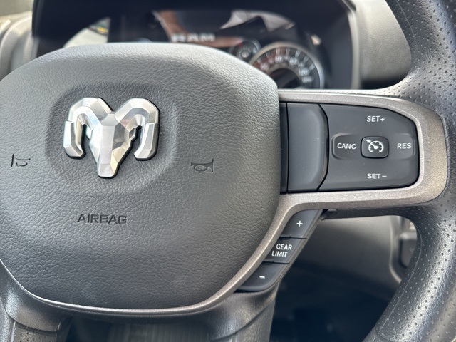 2023 Ram 2500 Tradesman photo 15