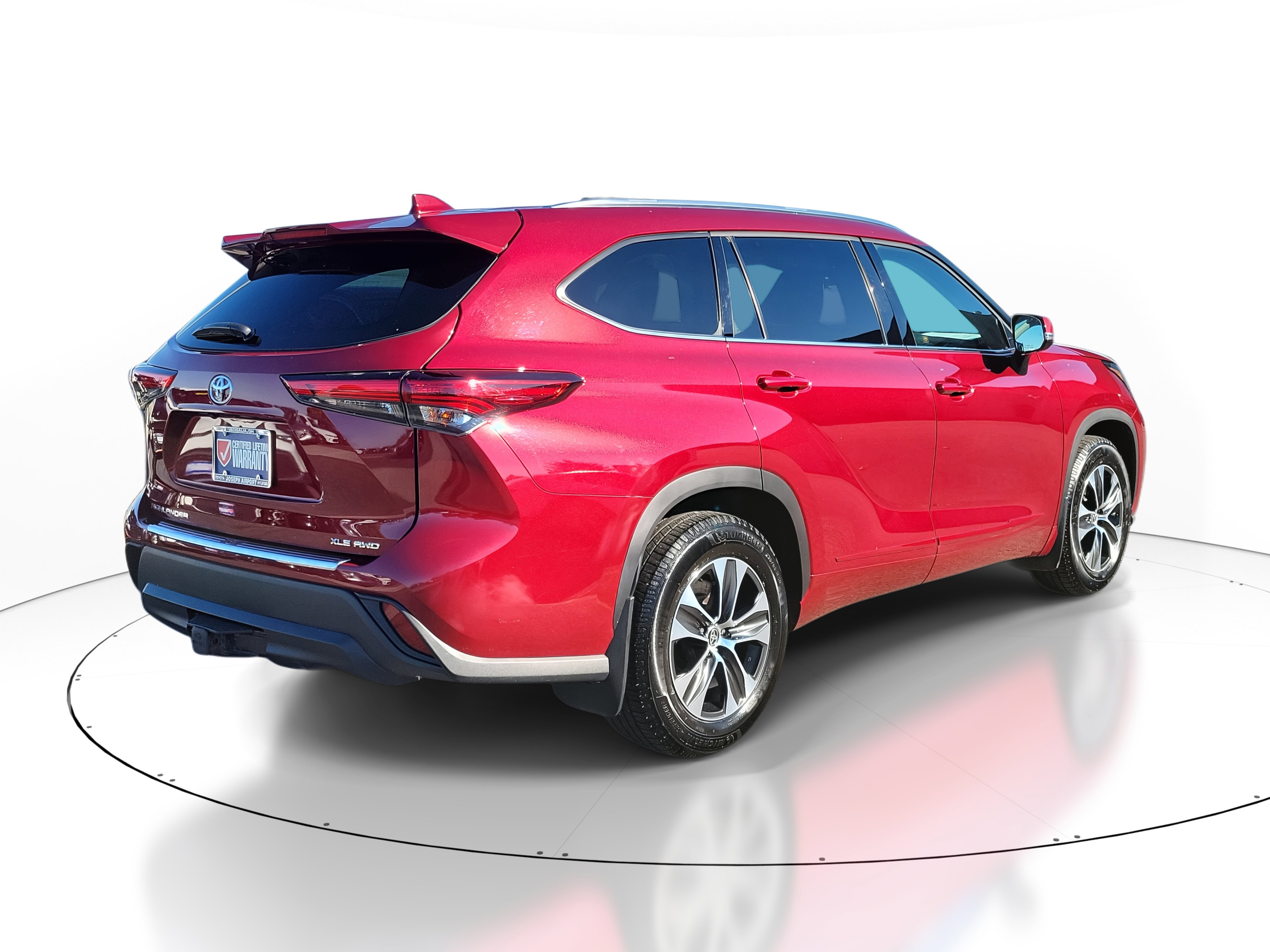 2020 Toyota Highlander XLE photo 4