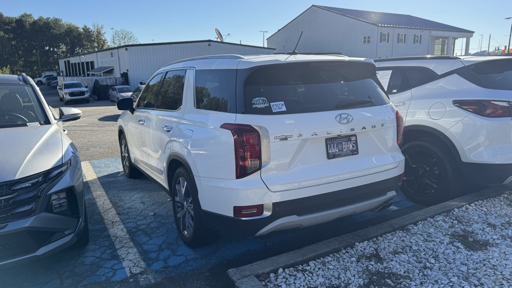 2020 Hyundai Palisade SEL photo 2