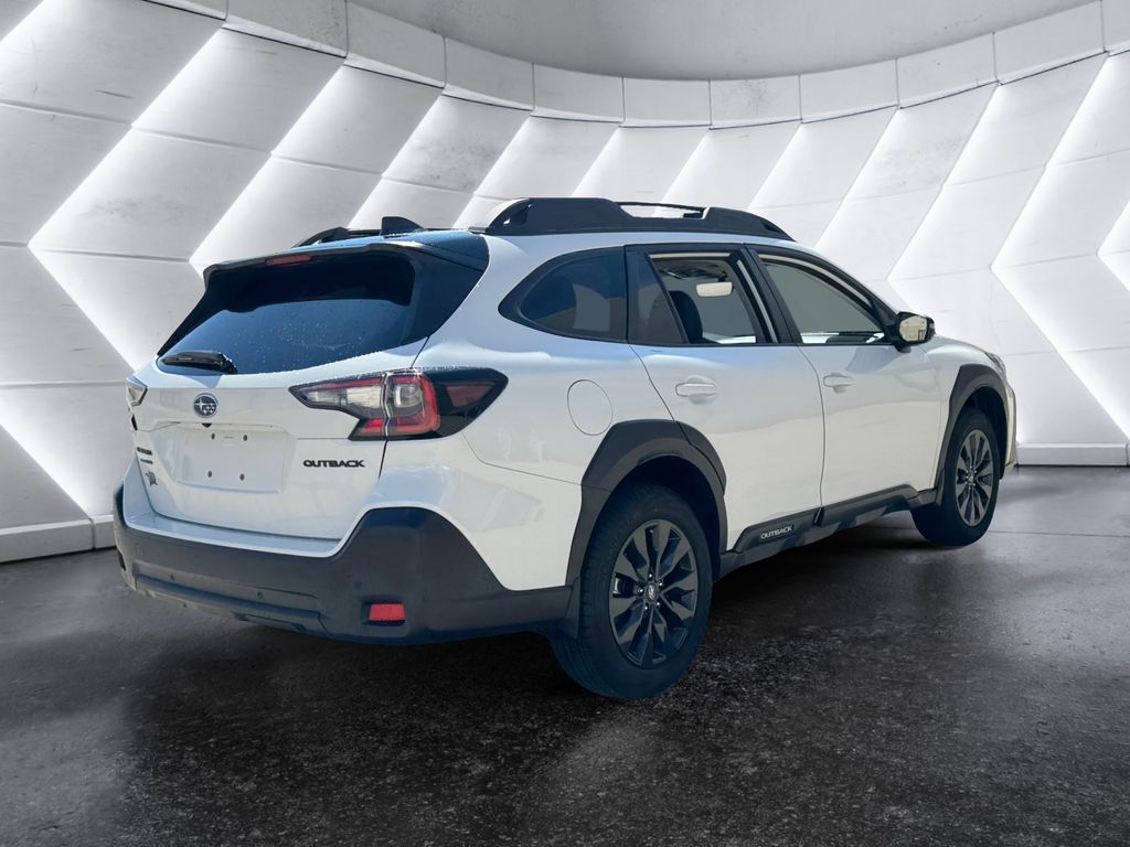 2025 Subaru Outback Onyx Edition photo 4