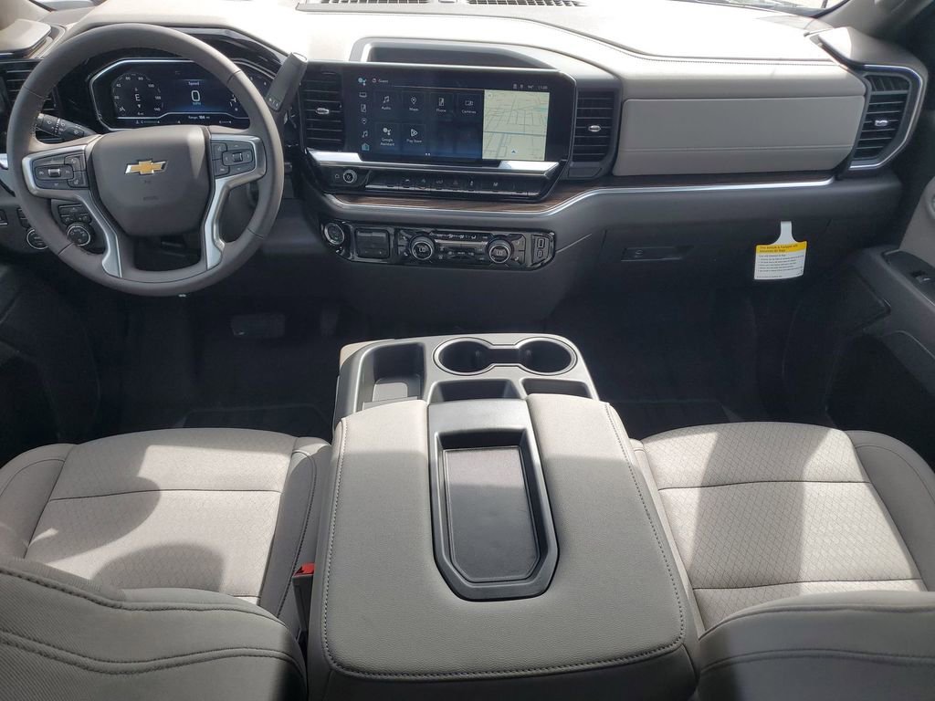 2025 Chevrolet Silverado 1500 LT photo 24