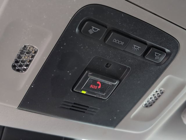 2024 Toyota Camry XSE photo 13