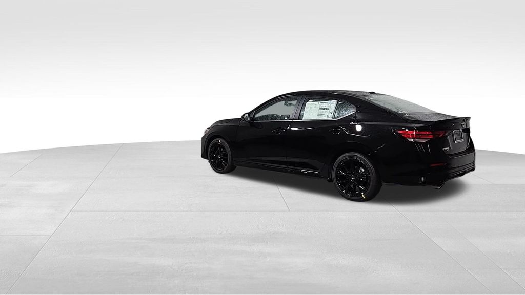 2025 Nissan Sentra SR Midnight Edition photo 3
