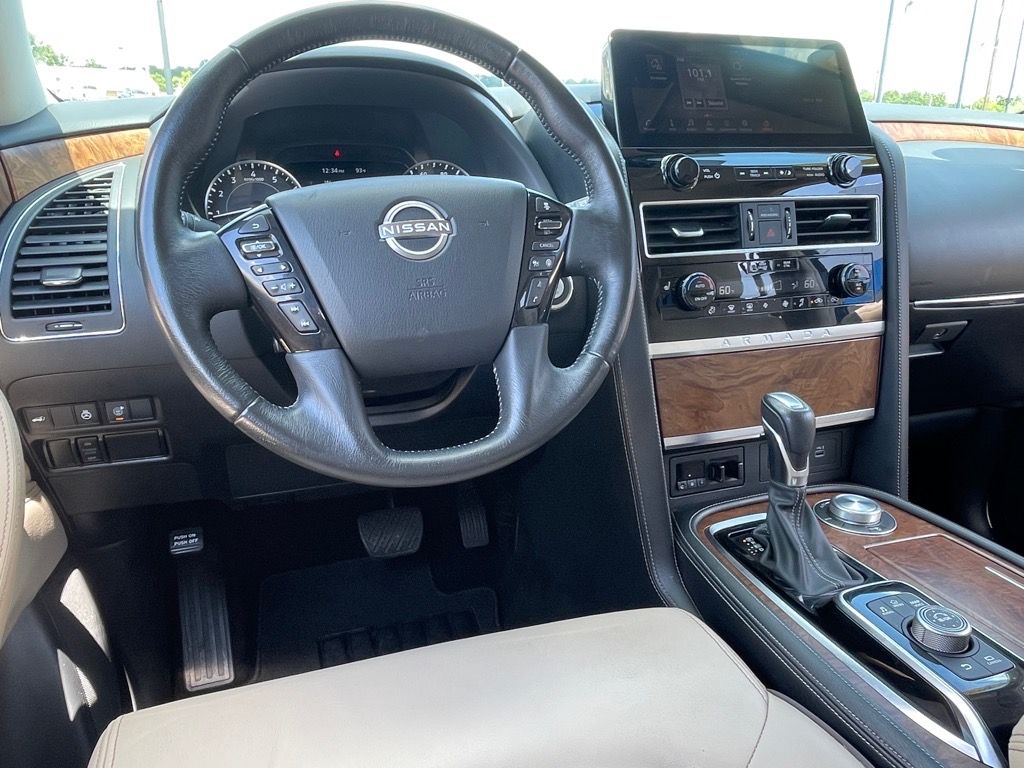 2023 Nissan Armada SL photo 8