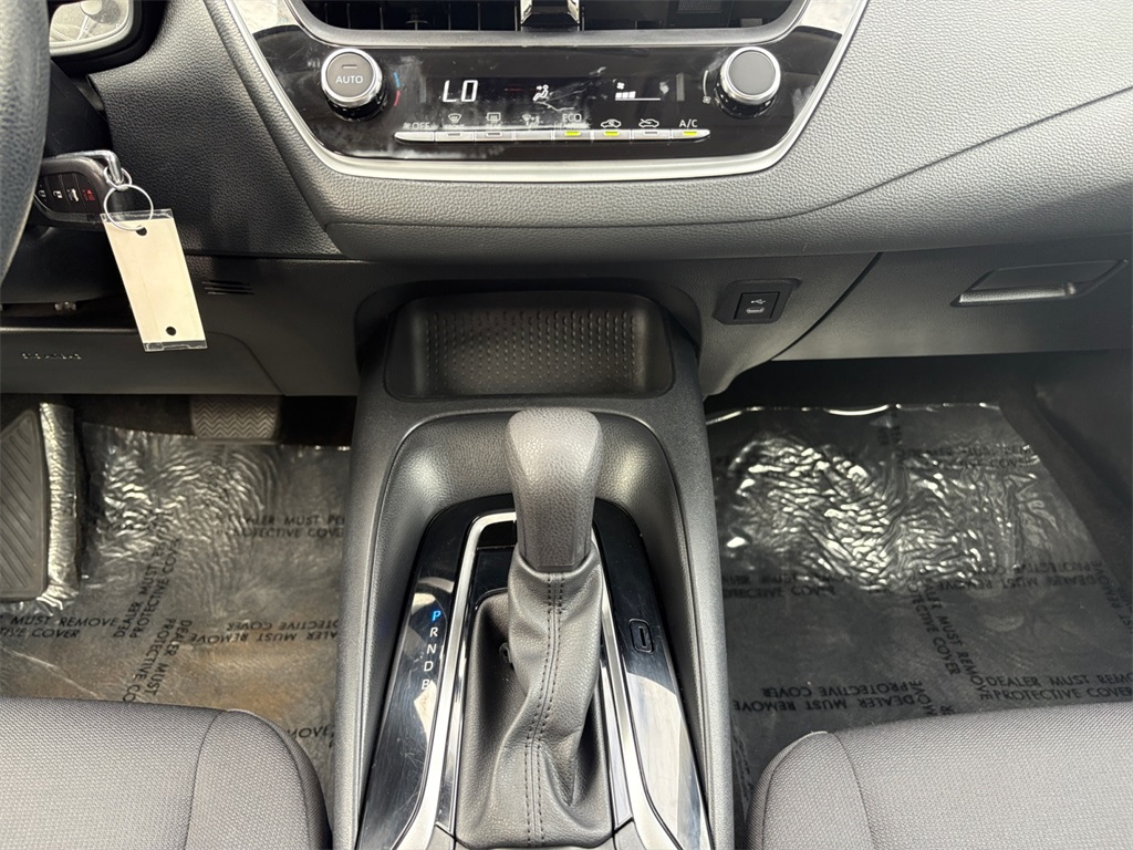 2023 Toyota Corolla LE photo 15