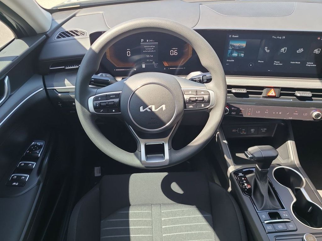 2026 Kia K5 LXS photo 15