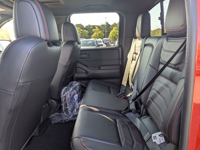 2026 Nissan Frontier Crew Cab PRO-4X photo 13
