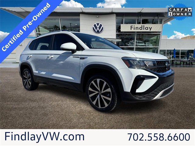 2022 Volkswagen Taos SE's photo