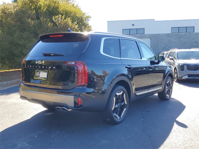 2025 Kia Telluride S photo 3