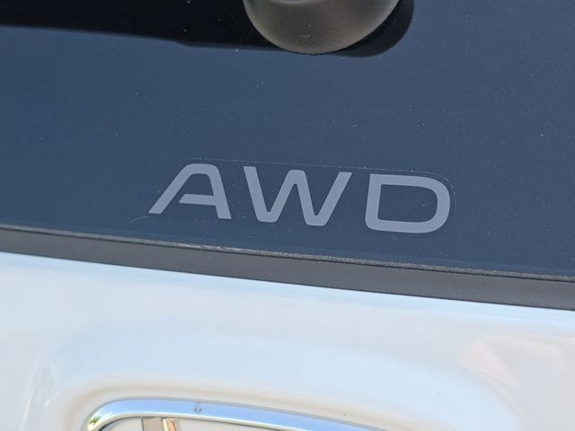 2026 Honda CR-V Hybrid photo 10