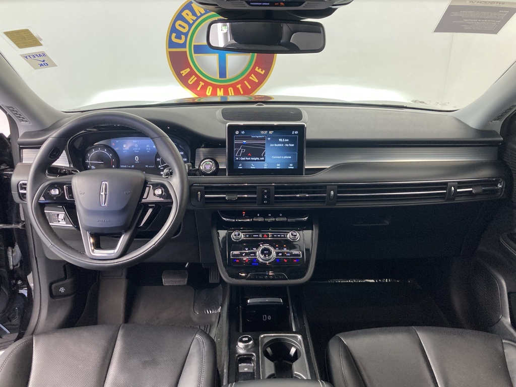 2022 Lincoln Corsair Standard photo 6