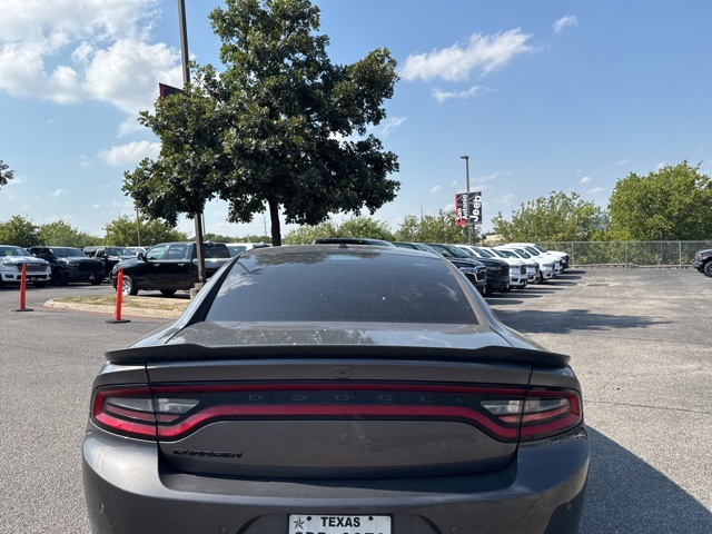 2022 Dodge Charger SXT photo 9