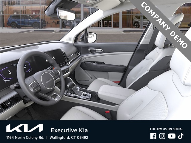 2025 Kia Sportage EX photo 16