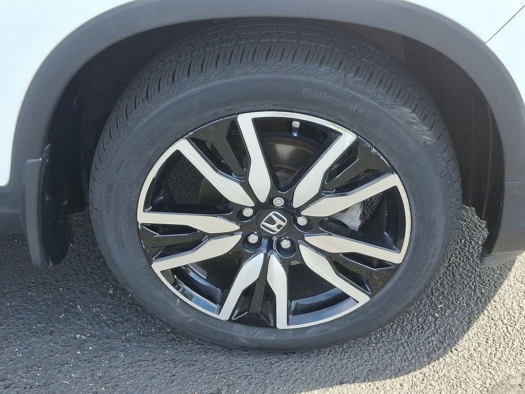 2022 Honda Pilot Touring photo 7