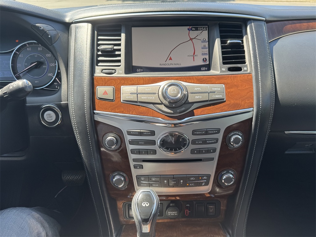 2019 Infiniti QX80 Luxe photo 24
