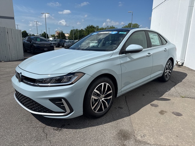 2025 Volkswagen Jetta 1.5T SE photo 7