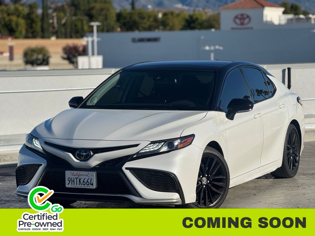 2023 Toyota Camry XSE's photo