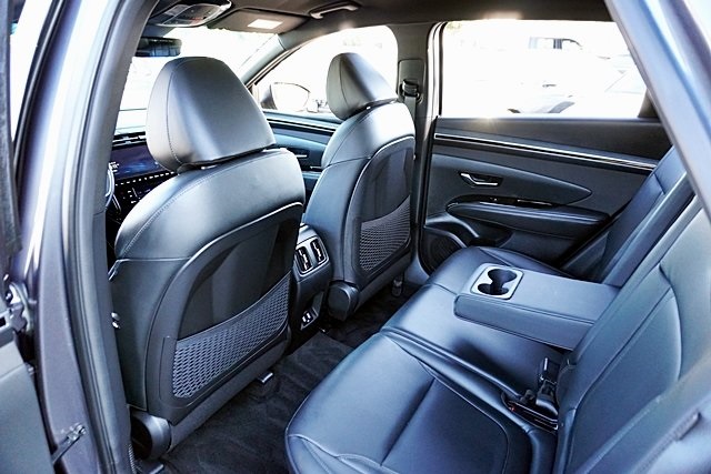 Used 2024 Gray Hyundai XRT image 16