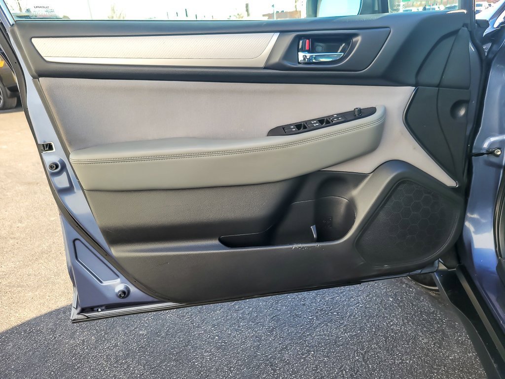 2018 SUBARU OUTBACK - Image 15