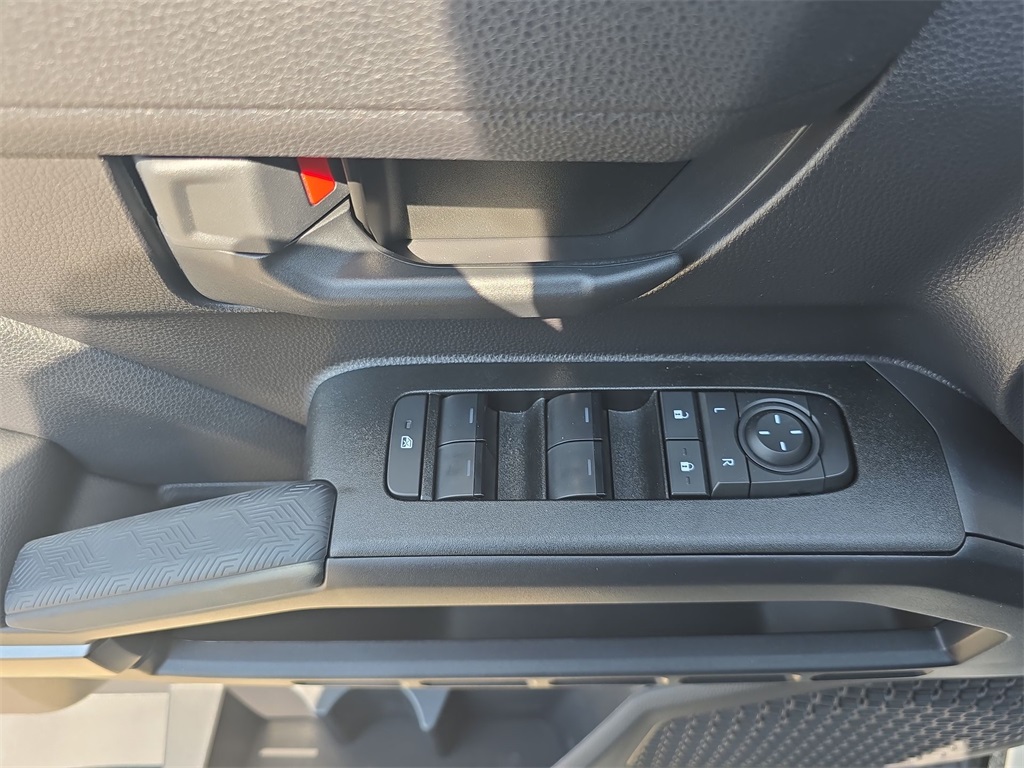 2025 Toyota 4Runner SR5 4WD photo 19