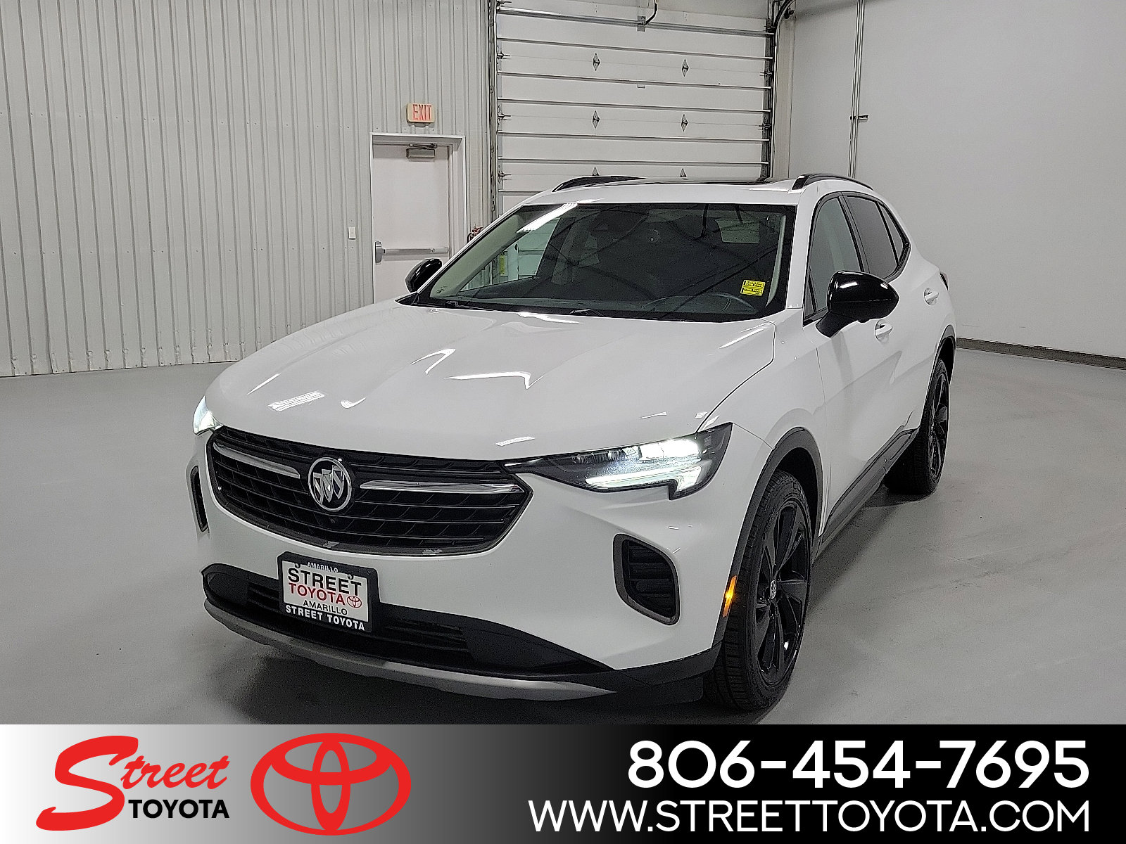 2022 Buick Envision Essence's photo