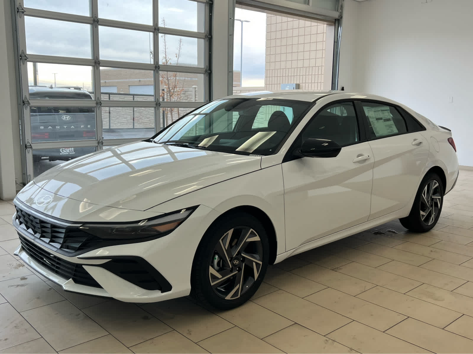 2025 Hyundai Elantra SEL's photo