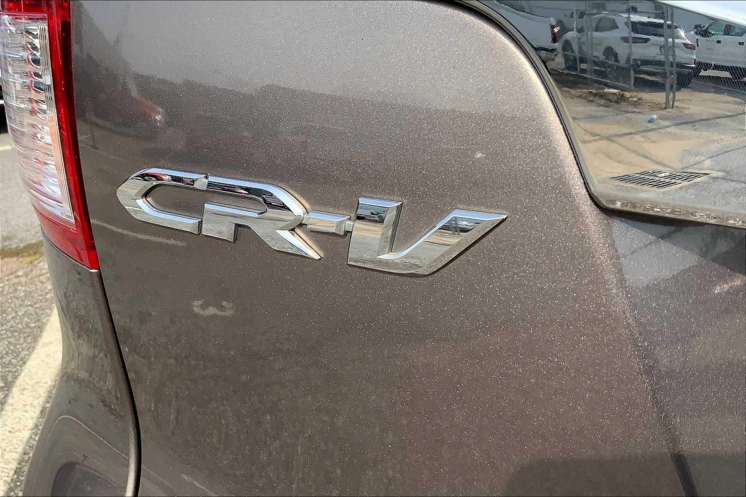 2016 Honda CR-V Touring photo 29