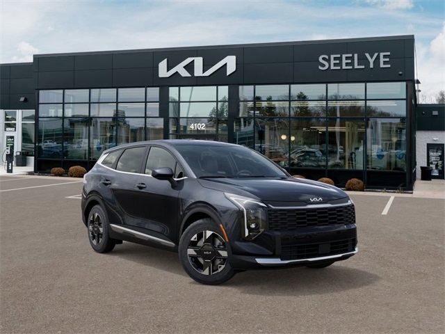 2026 Kia Sportage LX photo 4