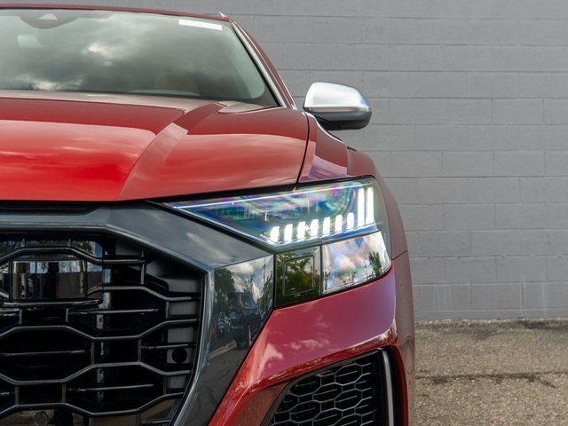 2024 Audi RS Q8 photo 10