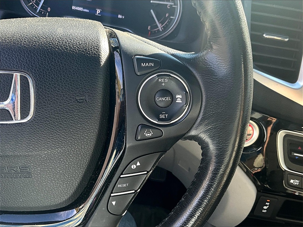 2019 Honda Ridgeline RTL-E photo 24