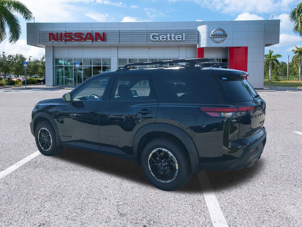2025 Nissan Pathfinder Rock Creek photo 5