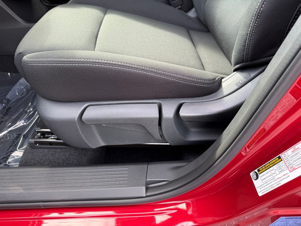 2026 Nissan Rogue S photo 4