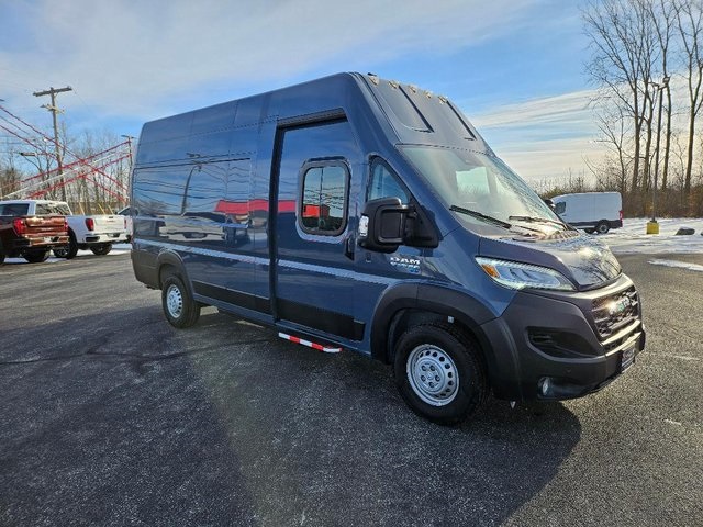 Used 2024 RAM ProMaster EV Delivery Van Base with VIN 3C6MRWAZ0RE131920 for sale in Findlay, OH