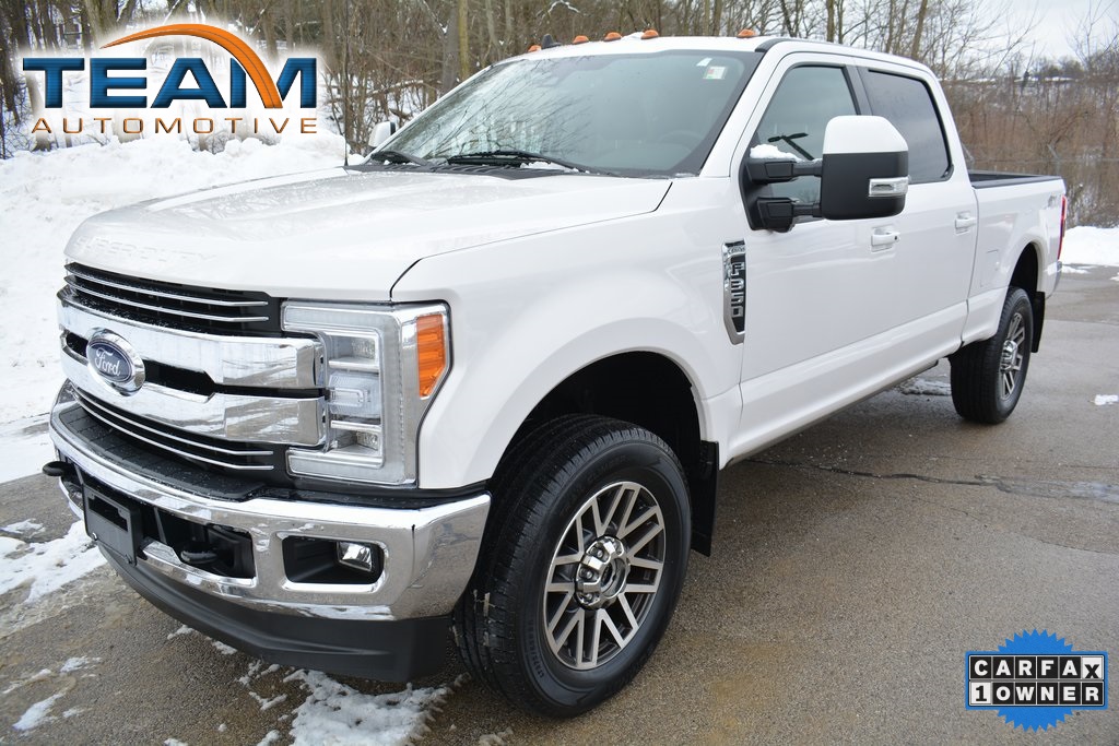 2019 Ford F-350 Super Duty Lariat's photo