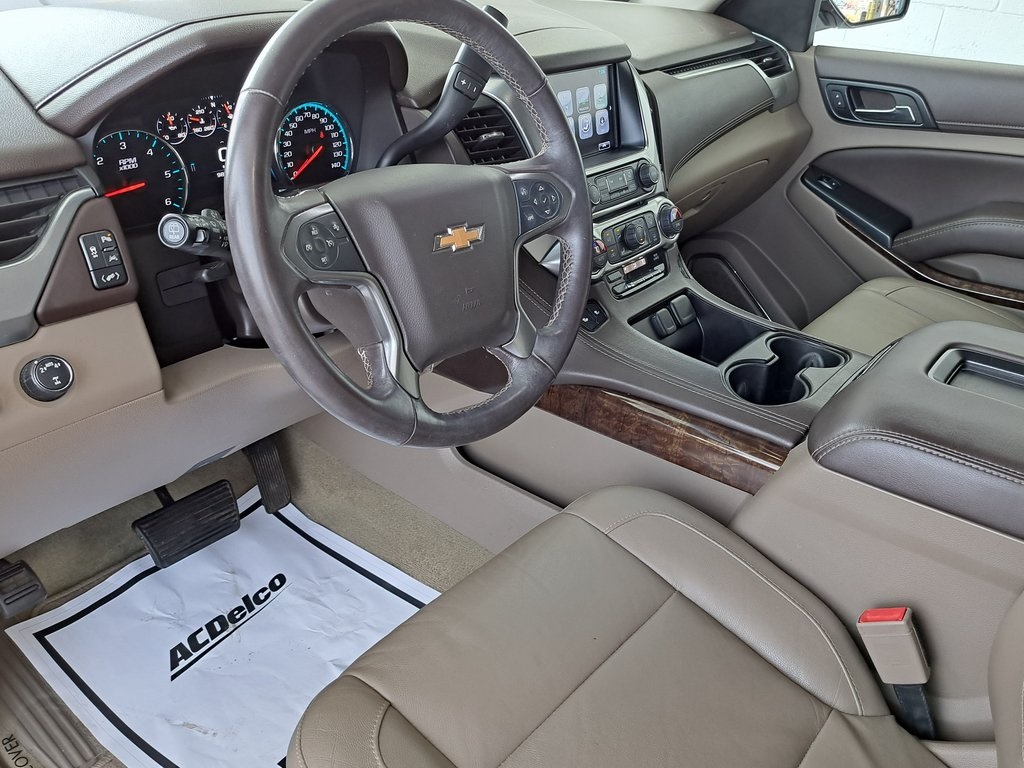 2017 Chevrolet Tahoe LT photo 8