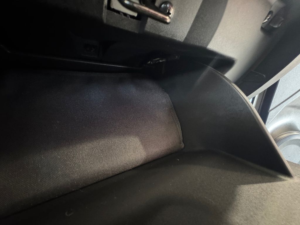 2023 Nissan Kicks S photo 23