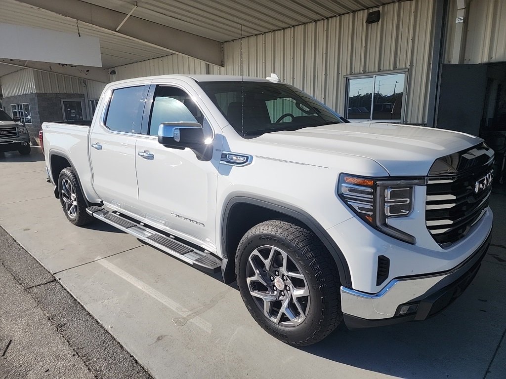 2023 Gmc Sierra 1500 SLT photo 3