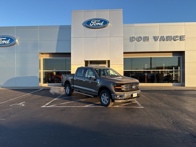 2025 Ford F-150 XLT's photo