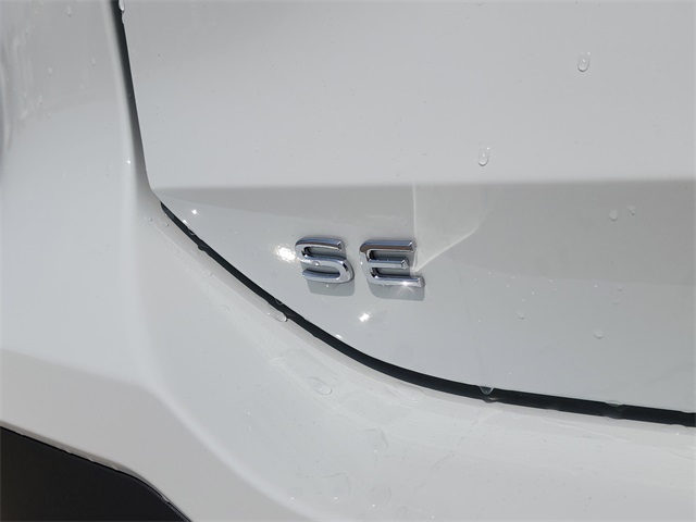 2025 Volkswagen Tiguan SE photo 3