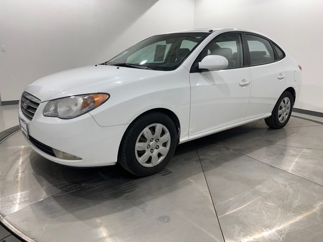 2008 Hyundai Elantra SE's photo