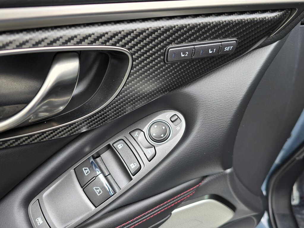 2022 Infiniti Q60 Red Sport 400 photo 20