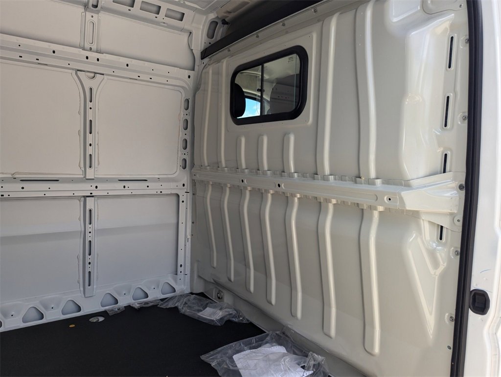 2025 Ram ProMaster 3500 photo 8