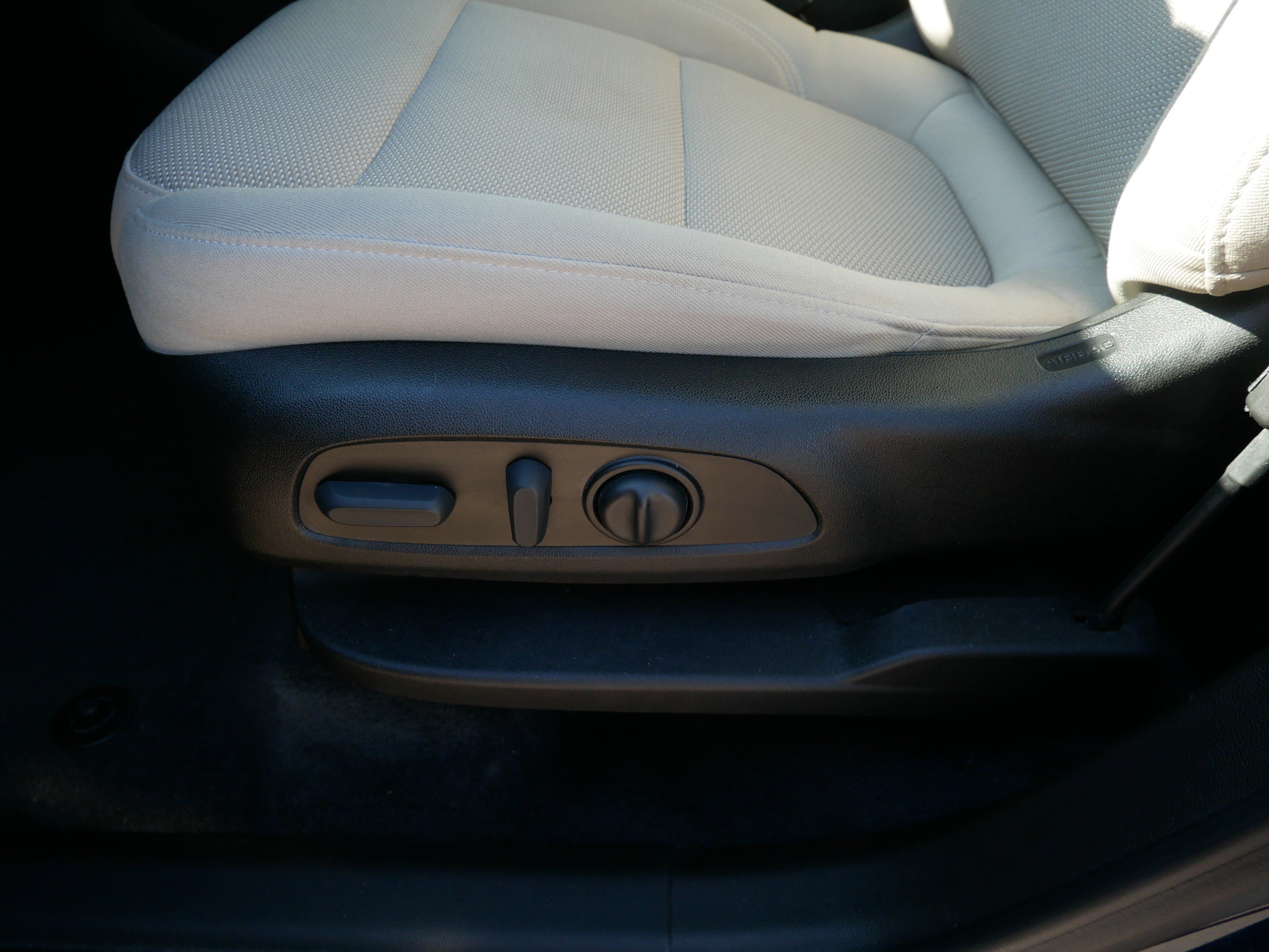 2023 Chevrolet Traverse Cloth photo 17